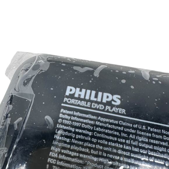 Philips PD7016 Portable DVD Player Lot of 2 Black 7" LCD with Accessories New - Picture 8 of 8